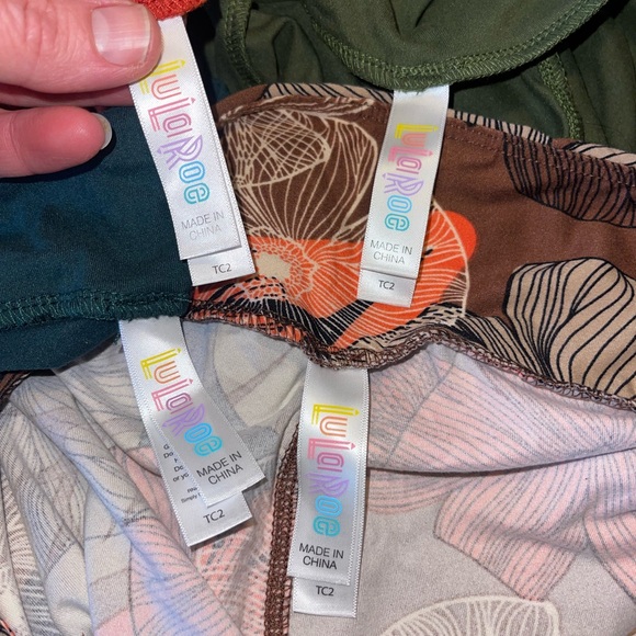 Brand New TC2 LulaRoe Leggings - Picture 2 of 2